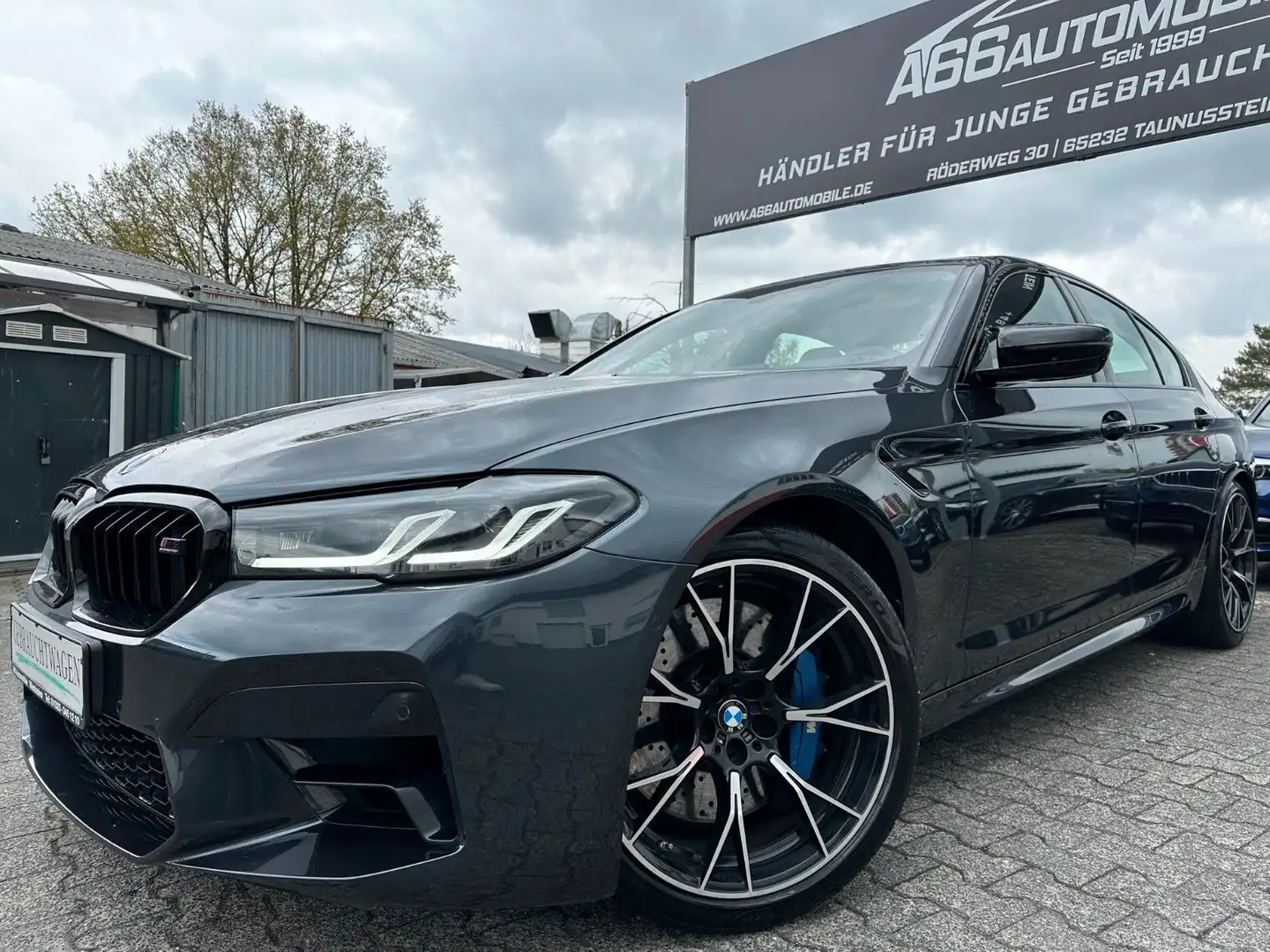 BMW M5 Competition Individual M Drivers*PERF-Abgas Grey - 1