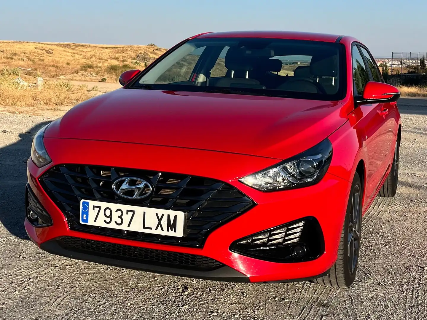 Hyundai i30 i30 1.5 DPI Klass SLX 110 Klass SLX Rojo - 1