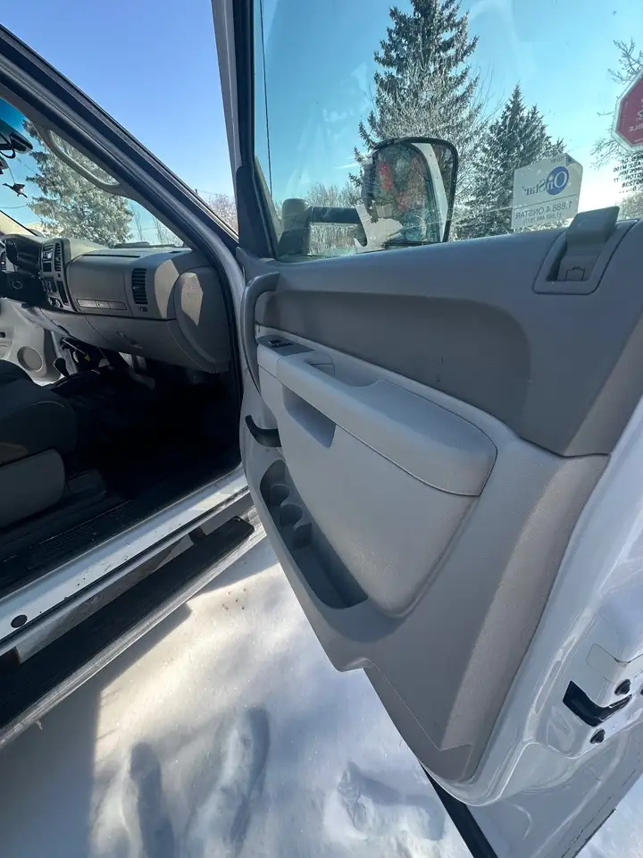 GMC Sierra 2500HD photo GMC Sierra 2500HD