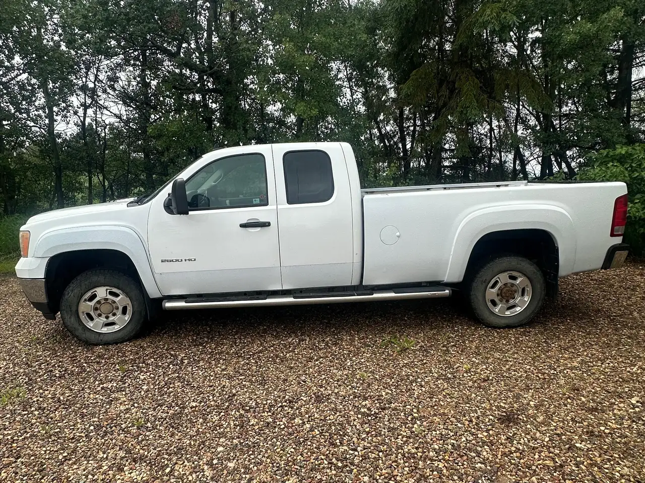GMC Sierra 2500HD photo GMC Sierra 2500HD