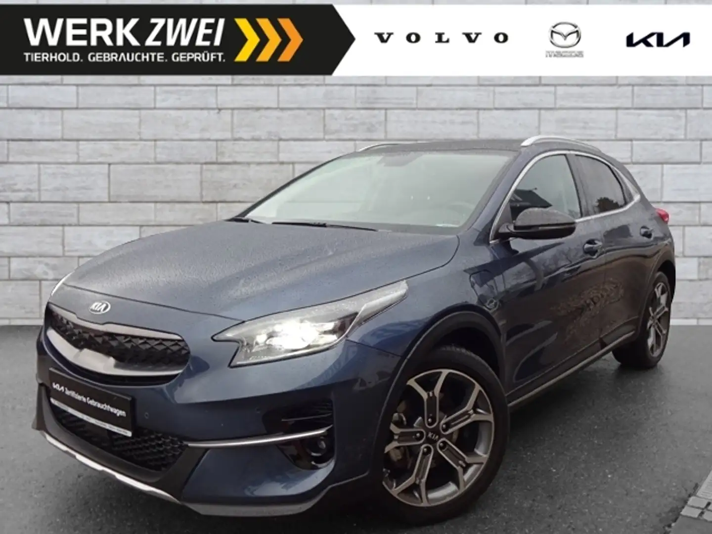 Kia XCeed 1,6 Platinum Plug-in ACC PANO Leder 18" Azul - 1