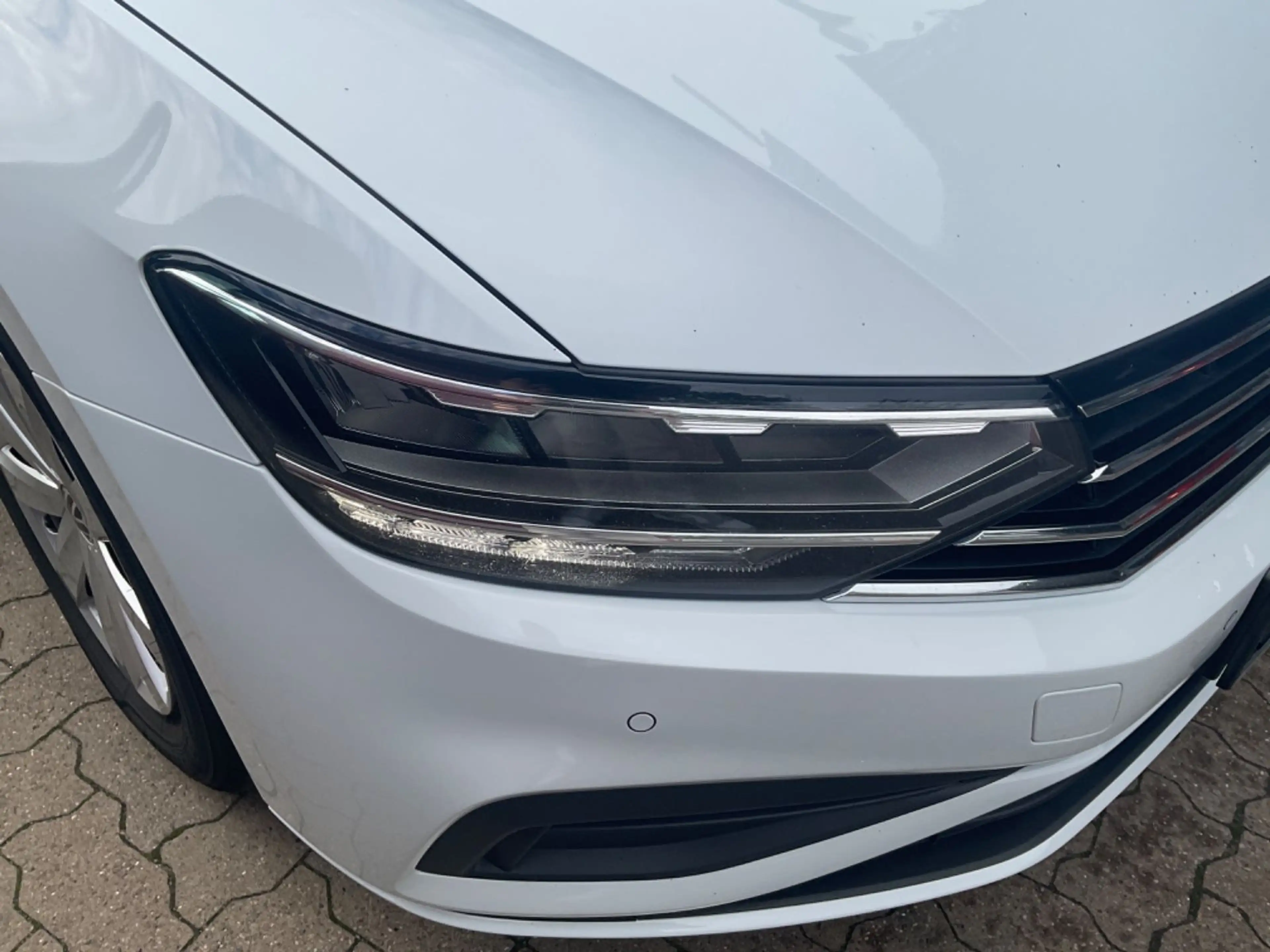 Volkswagen Passat Variant Basis TÜV 09.2027 1 HAND — photo 5