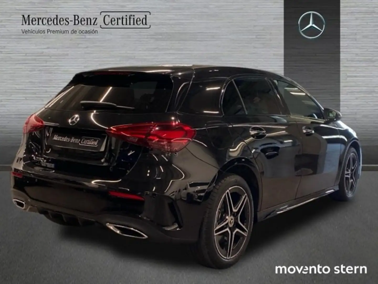 Mercedes-Benz A 250 250e Progressive Line Advanced 8G-DCT Zwart - 2