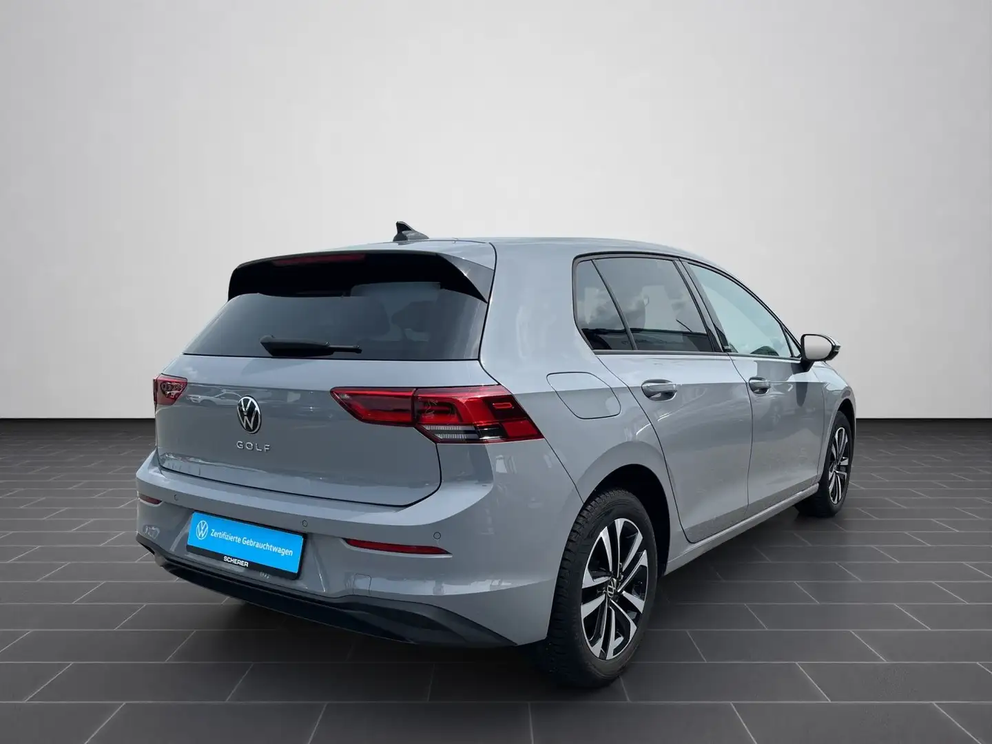 Volkswagen Golf VIII United 1.0 TSI NAVI LED SHZ ACC AHK Grau - 2