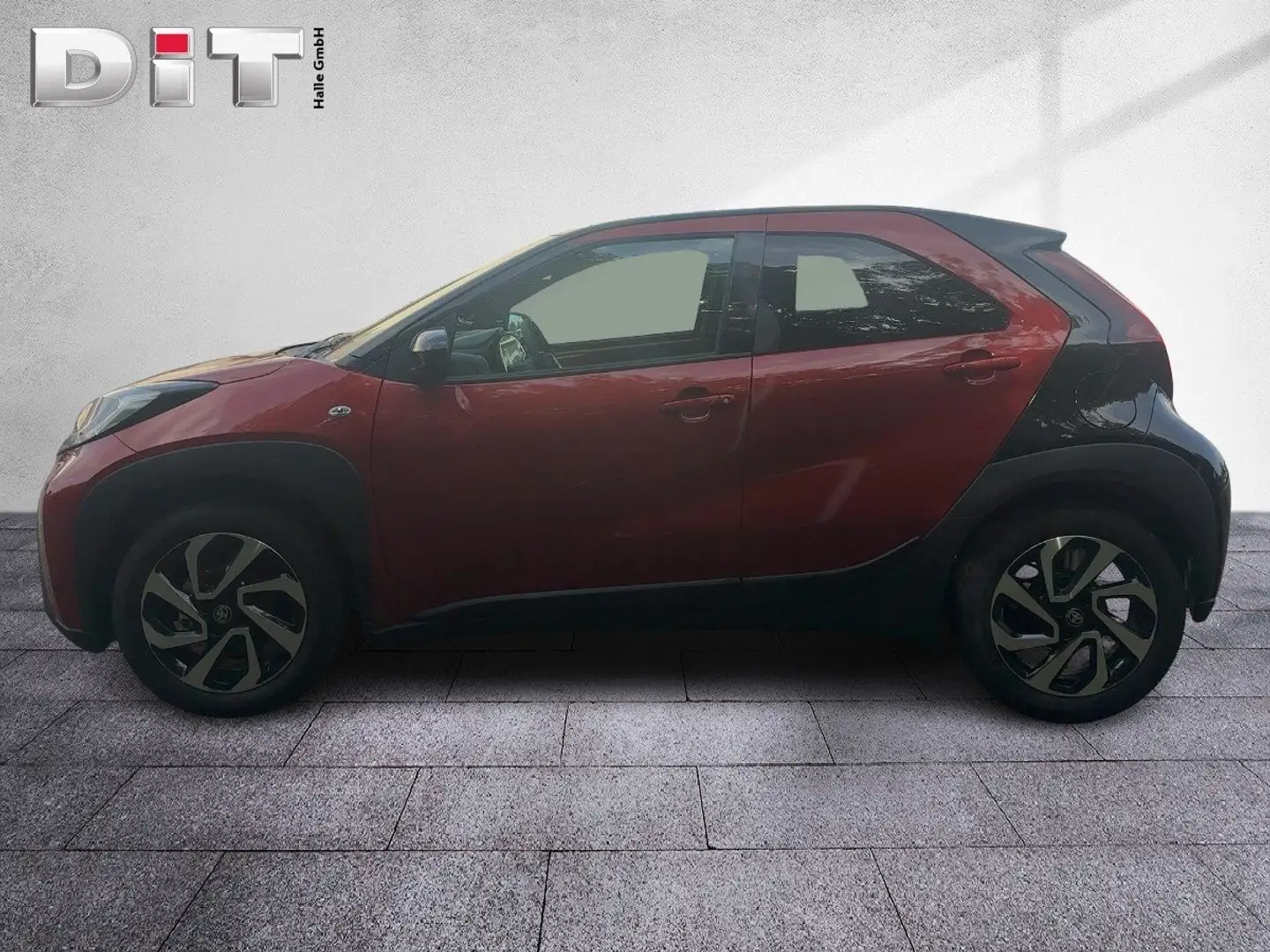 Toyota Aygo X 1.0 Teamplayer Klima Kamera Sitzhzg Rot - 2