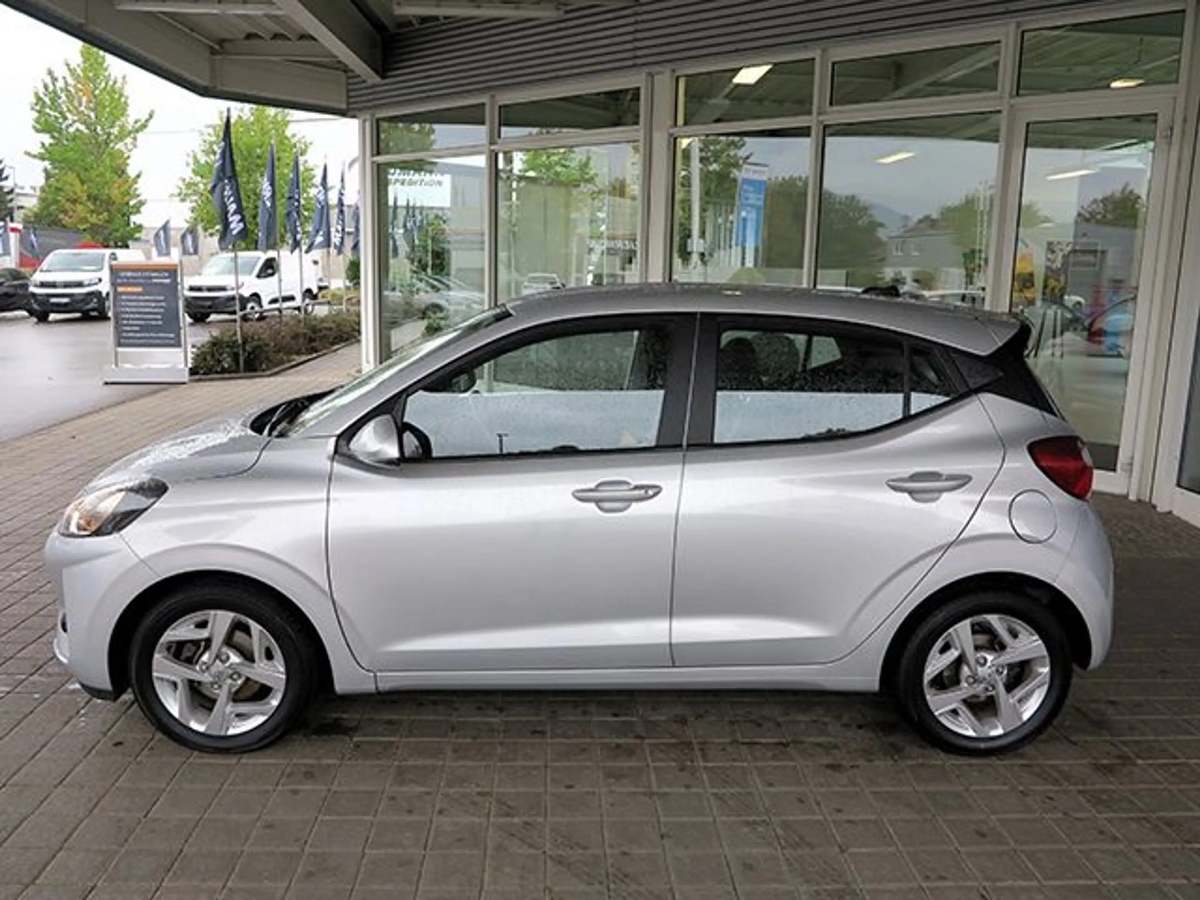 Hyundai i10 Trend | AndroidAuto | PDC | Winterp. | DAB — photo 4