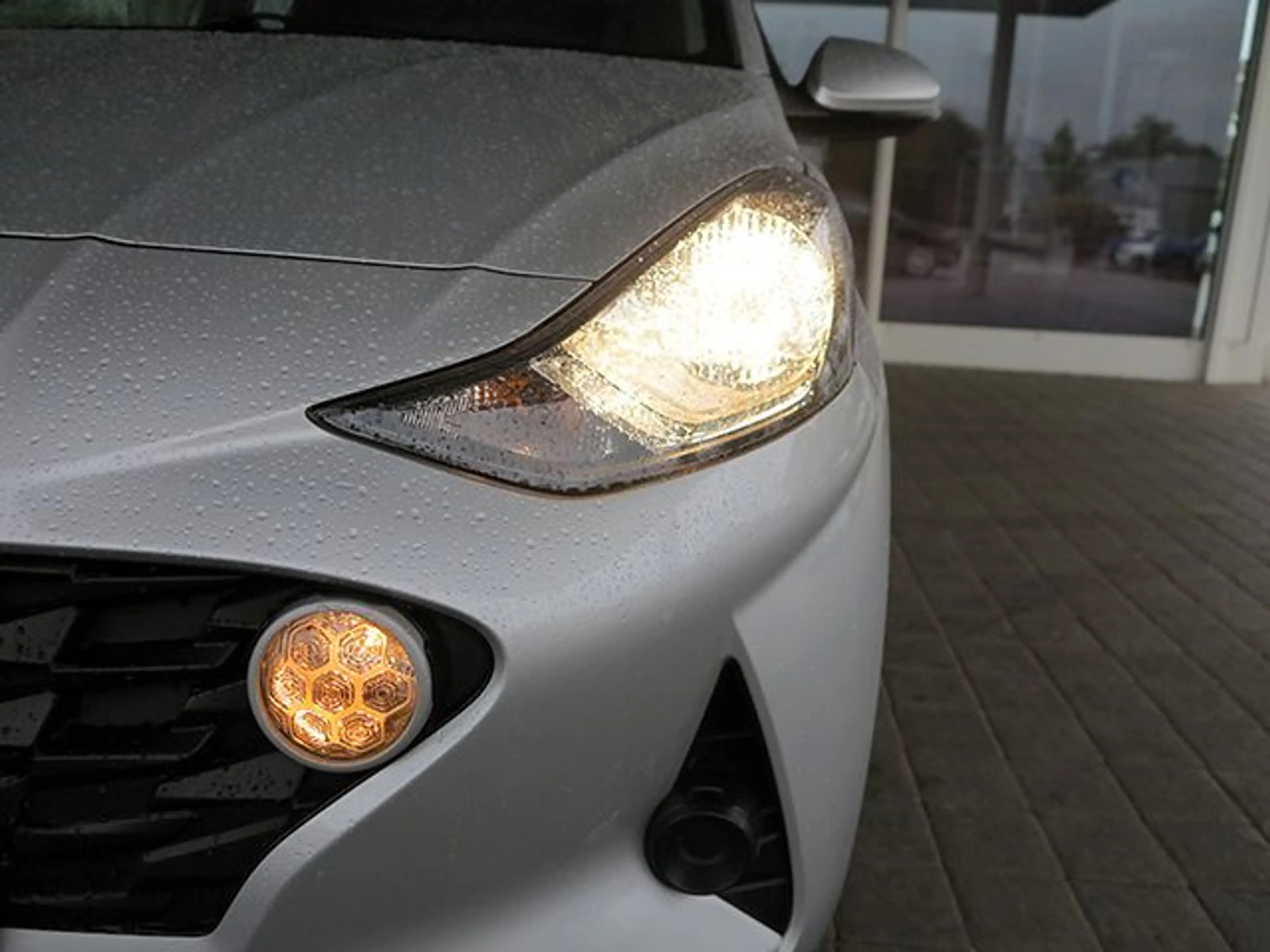 Hyundai i10 Trend | AndroidAuto | PDC | Winterp. | DAB — photo 3