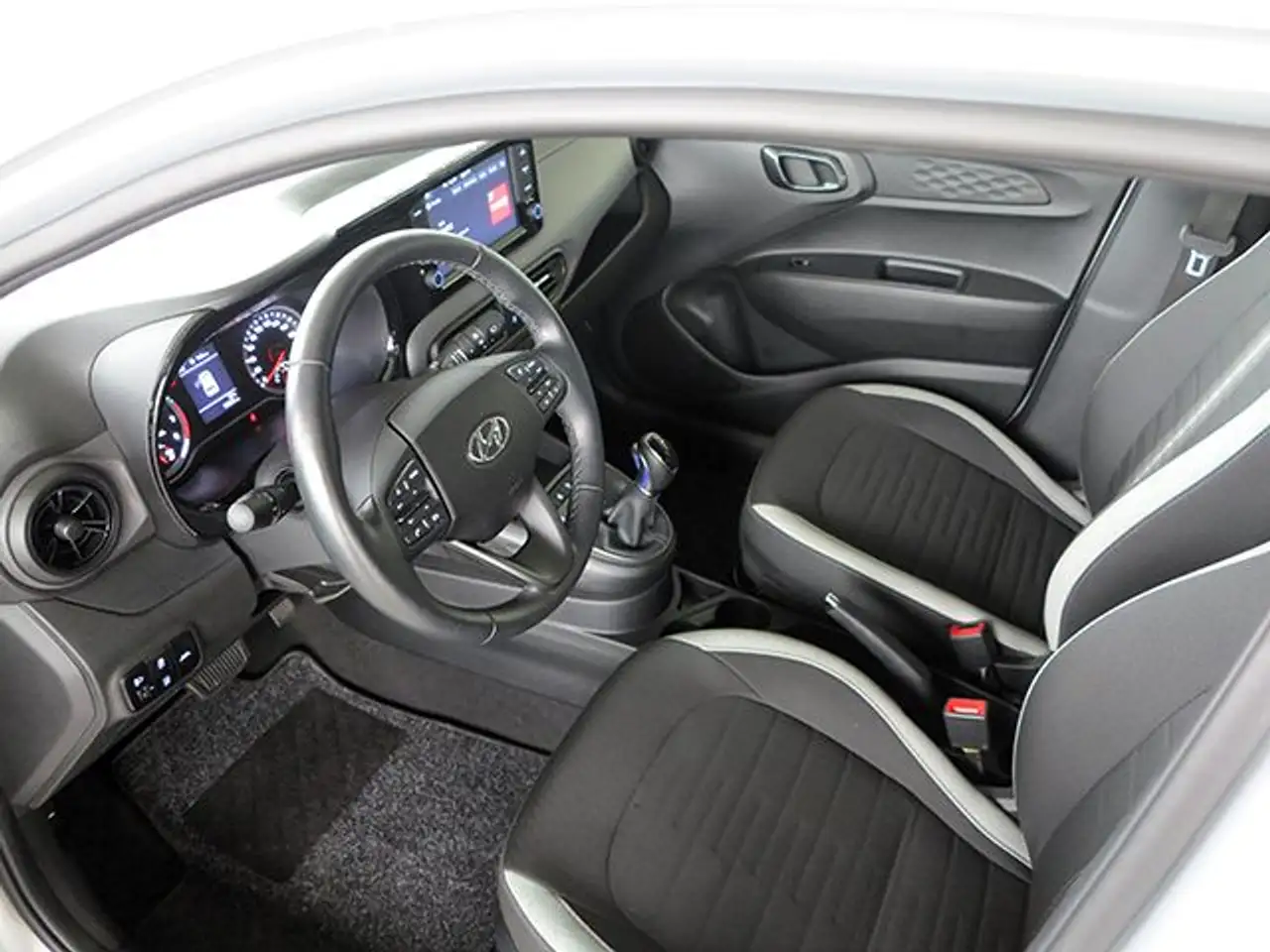 Hyundai i10 Trend AndroidAuto PDC Winterp. DAB, миниатюра 13