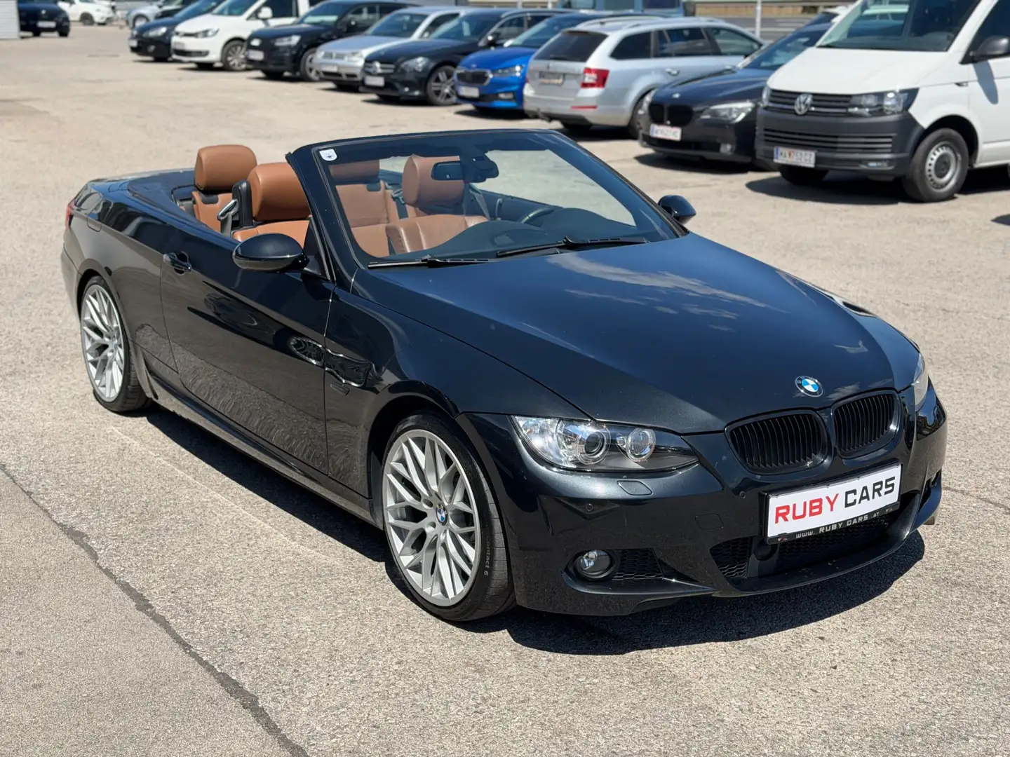 BMW 330 d Cabrio M Sport Schwarz - 1