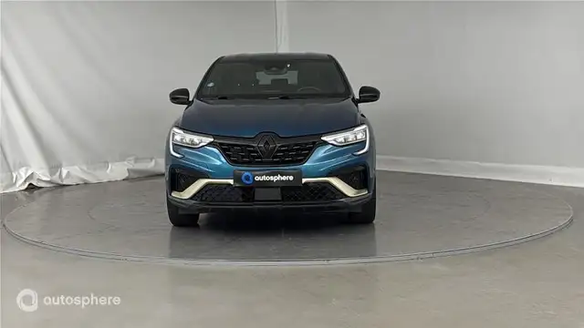 Renault Arkana view 2