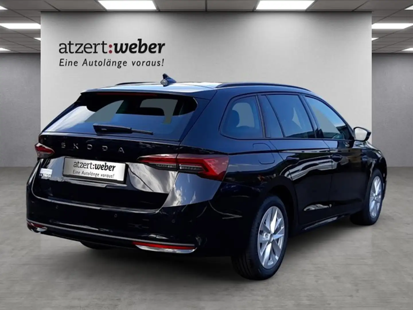 Skoda Octavia Combi Selection 2.0TDI DSG PANO Lodge Schwarz - 2