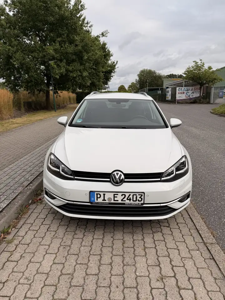 Volkswagen Golf Variant
