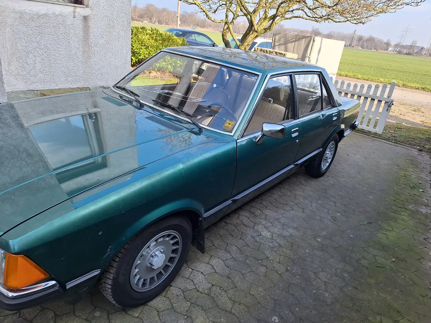 Ford Granada seltene GLS Ausstattung Vert - 2
