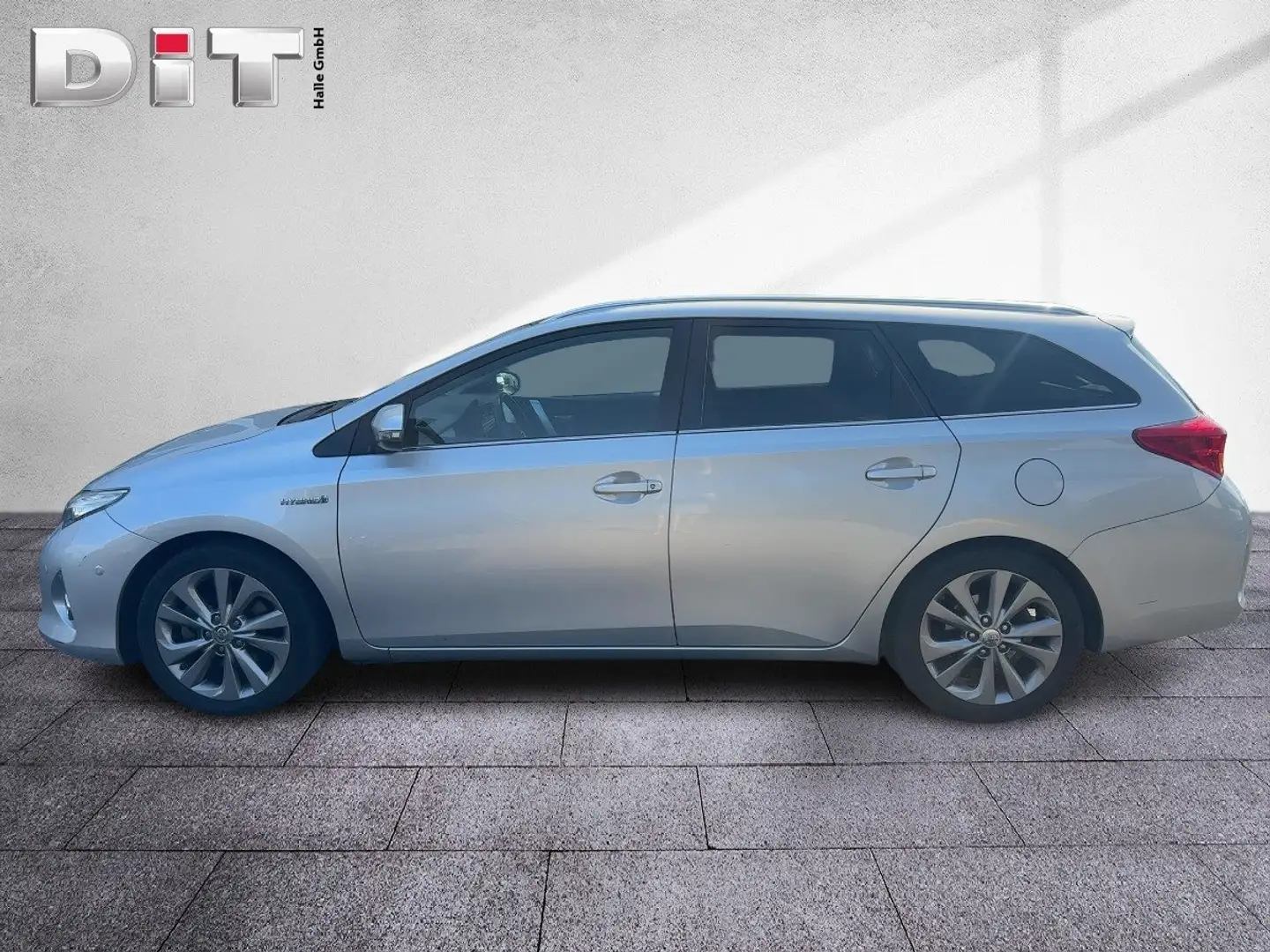 Toyota Auris 1.8 Touring Sports Executive Klima Kamera Sitzhzg Zilver - 2