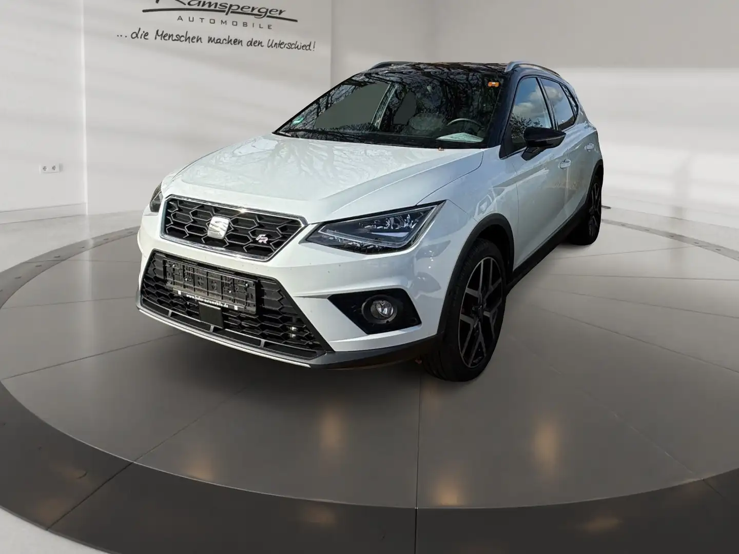SEAT Arona FR 1.5 TSI LED/ACC/DAB/Kamera/uvm. Weiß - 2
