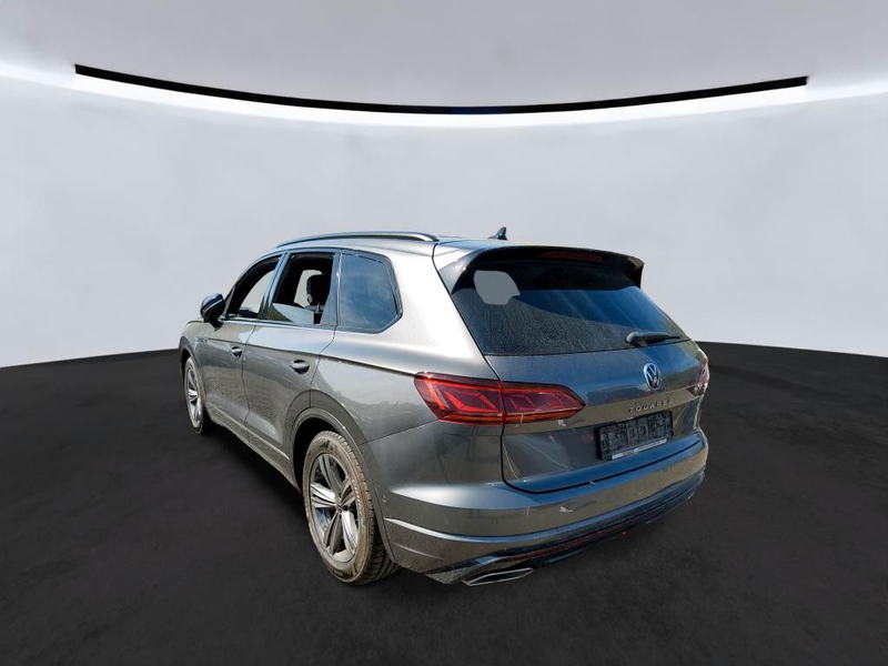 Volkswagen Touareg 3.0 TDI 4M R-LINE*MATRIX*LUFT*PANO*ACC* — photo 3
