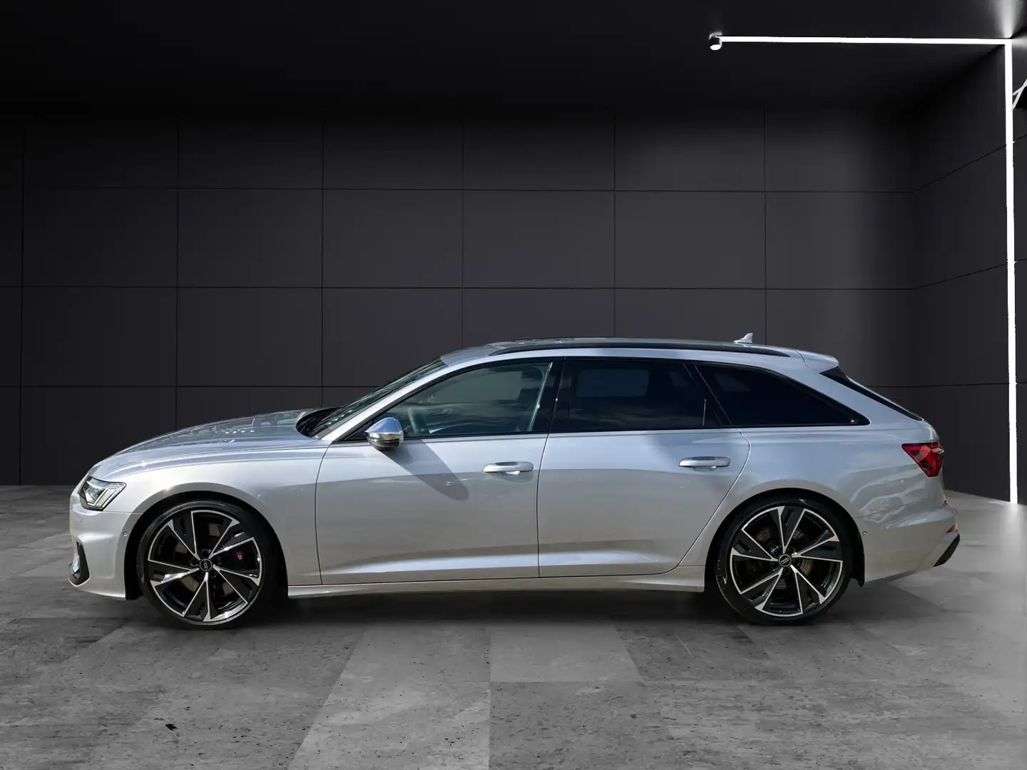 Audi S6 Avant TDI quattro Matrix Navi AVC B&O 21" RFK Silber - 2