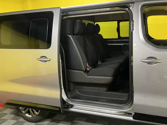Citroen Jumpy view 3