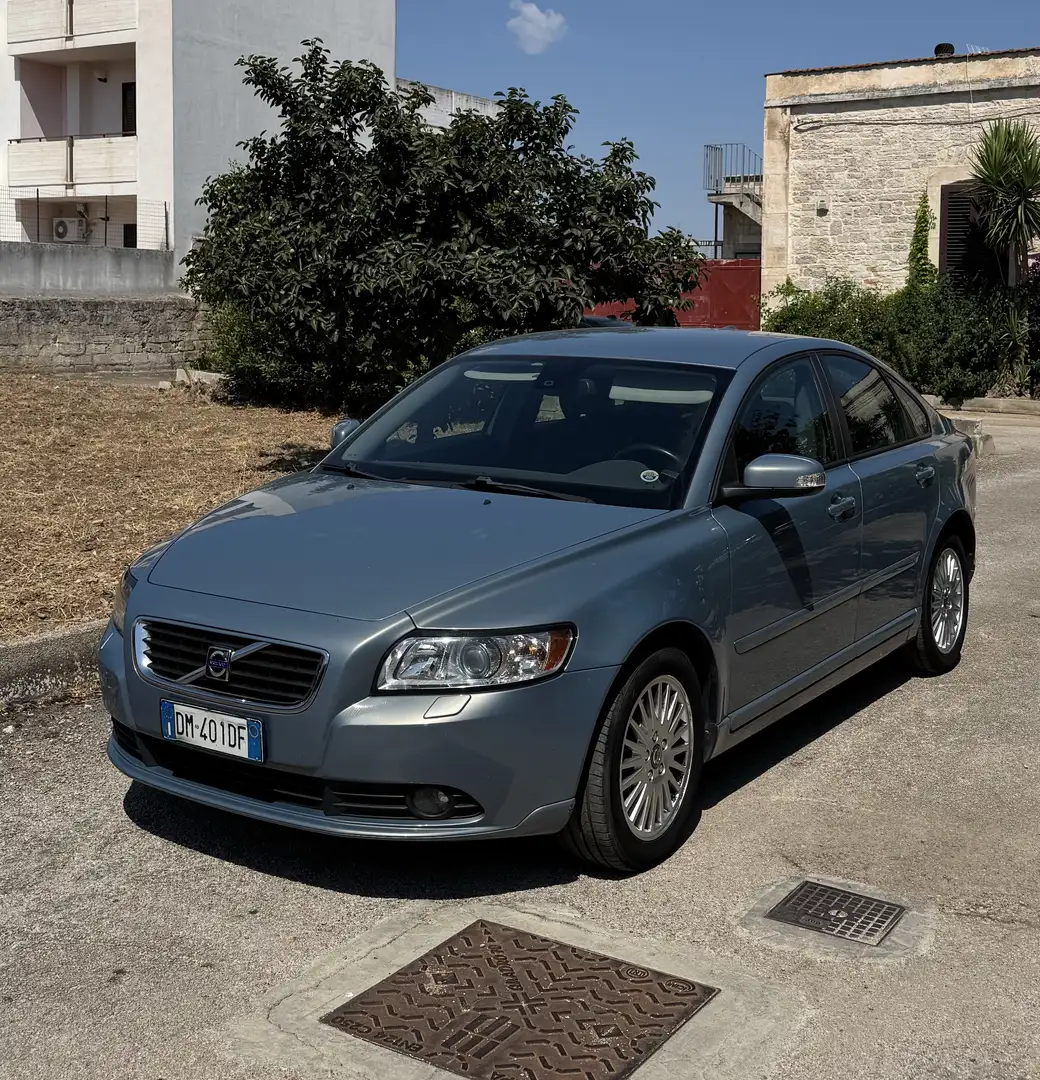 Volvo S40 2.0d Summum - 1