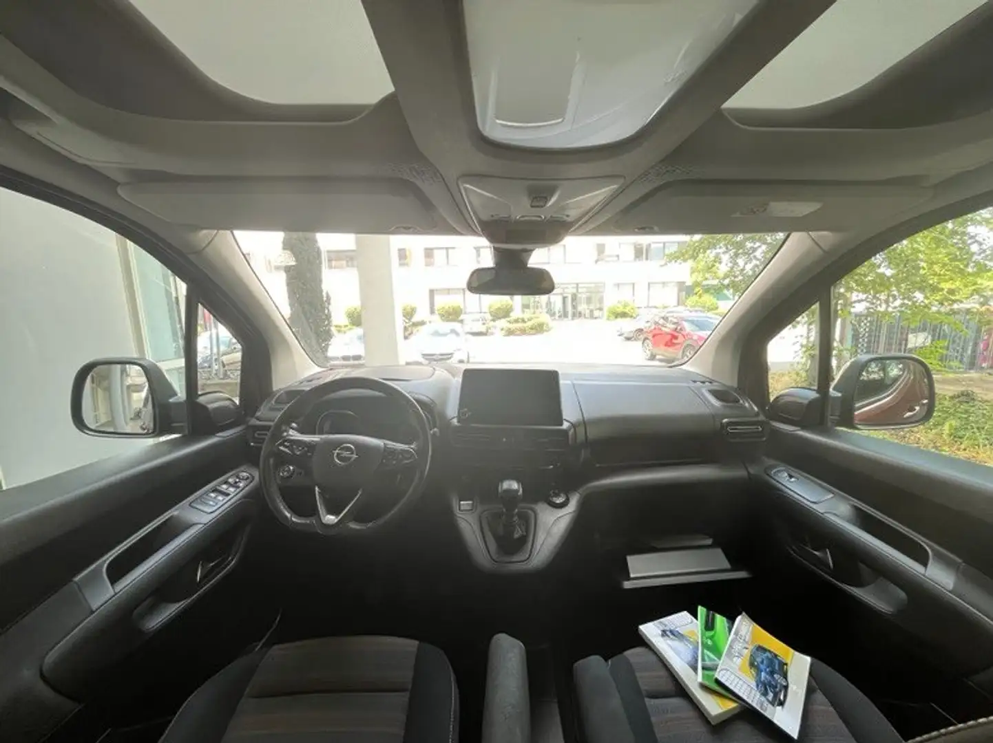 Opel Combo Ultimate/ 1-Hand TUV AU NEU/PANORAMA/NAVI/TOP-Zust Braun - 2