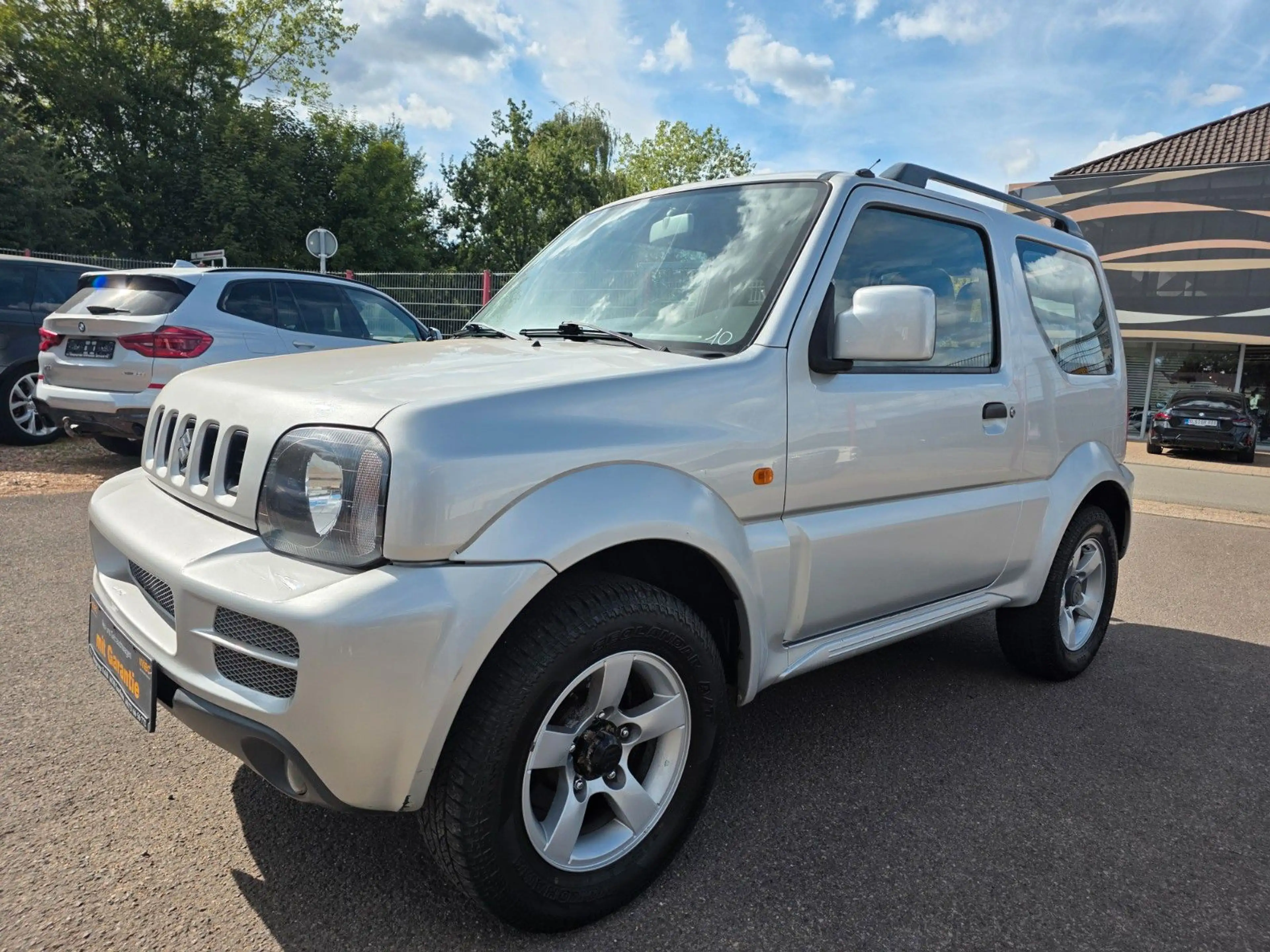 Suzuki Jimny 4x4 Automatik+AHK+Klima+TÜV neu