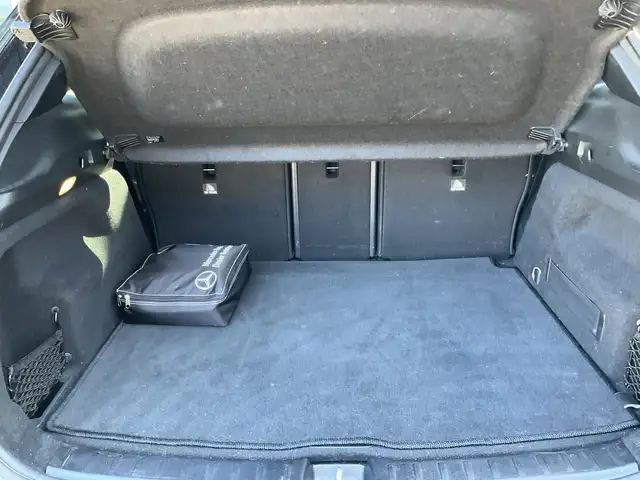 Mercedes-Benz Gla Class view 14