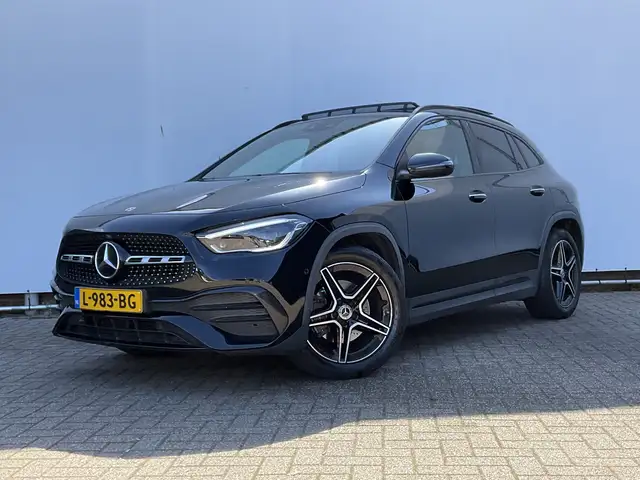 Mercedes-Benz Gla Class view 8
