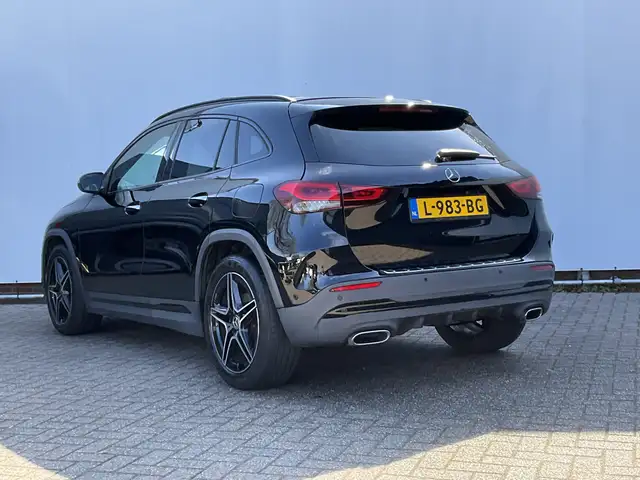 Mercedes-Benz Gla Class view 2