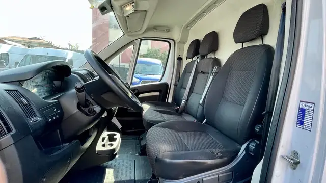 Citroen Jumper view 8