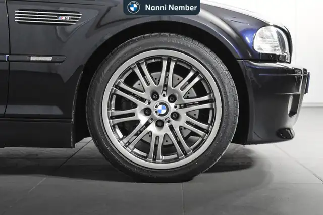 BMW M3 view 7