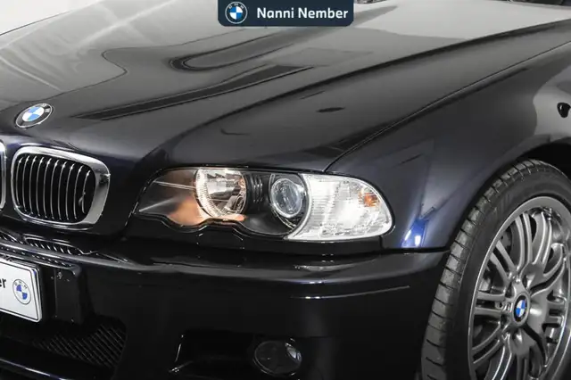 BMW M3 view 5