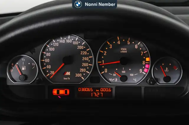BMW M3 view 9