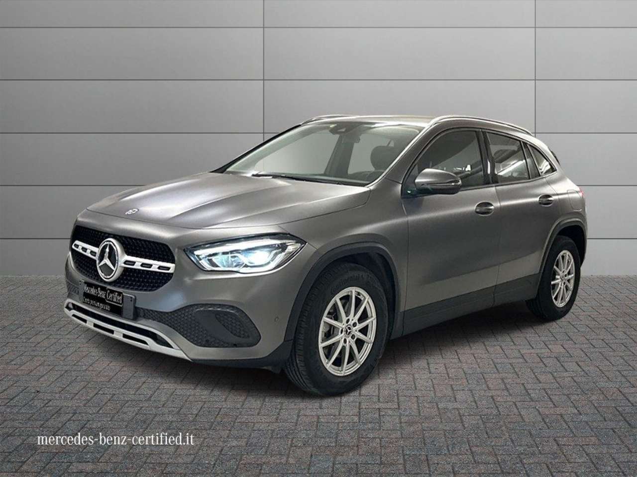 Mercedes-Benz GLA 200 d Automatic Business Extra