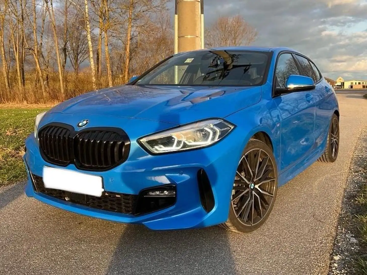 BMW 120 120i Msport auto Bleu - 1