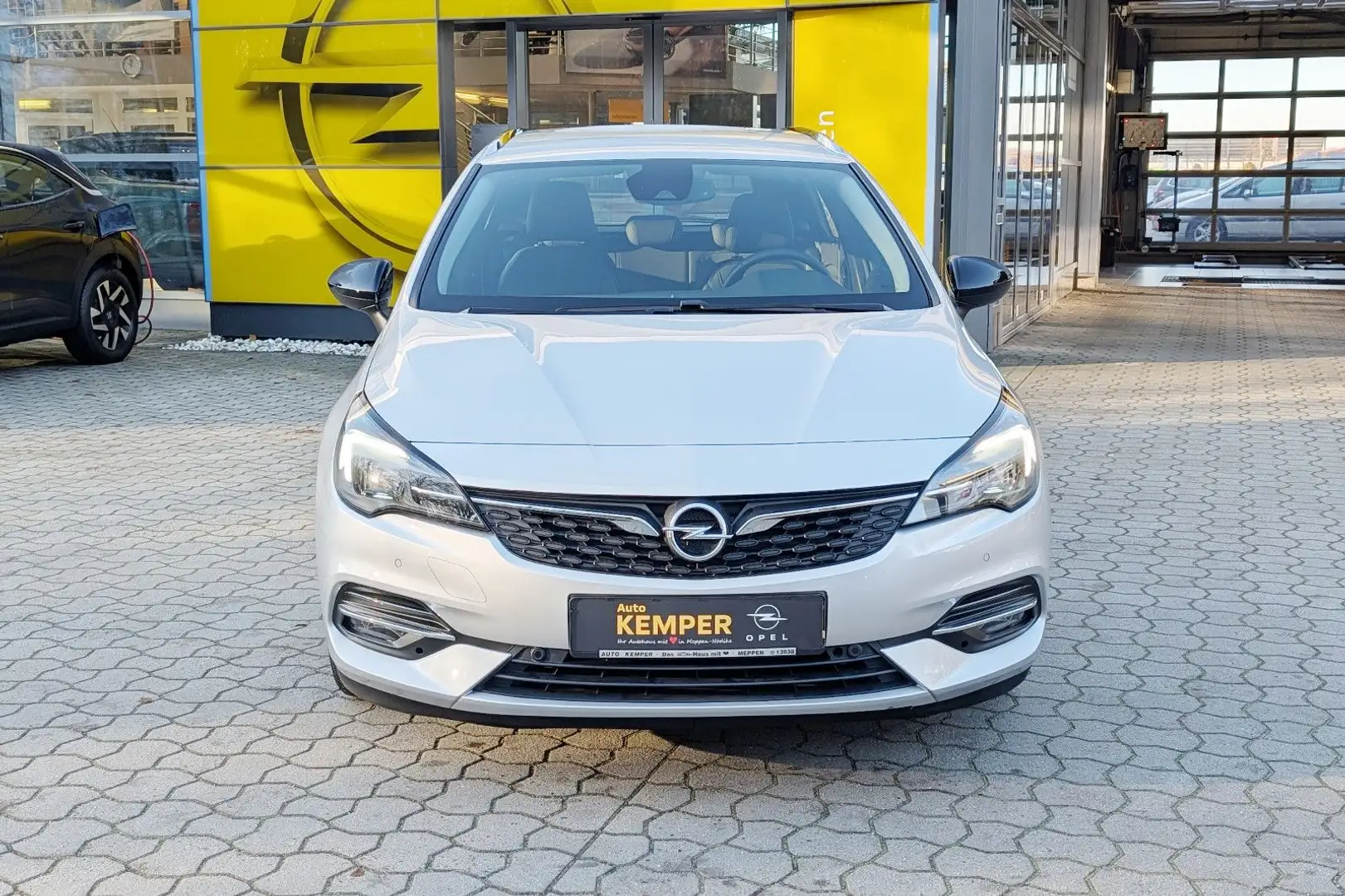 Opel Astra ST 1.2 Turbo Elegance *LED*Navi*Kamera* Argent - 2