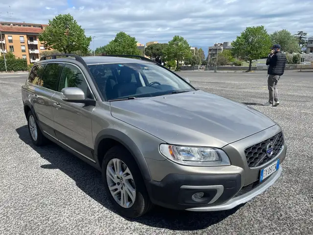 Volvo XC70