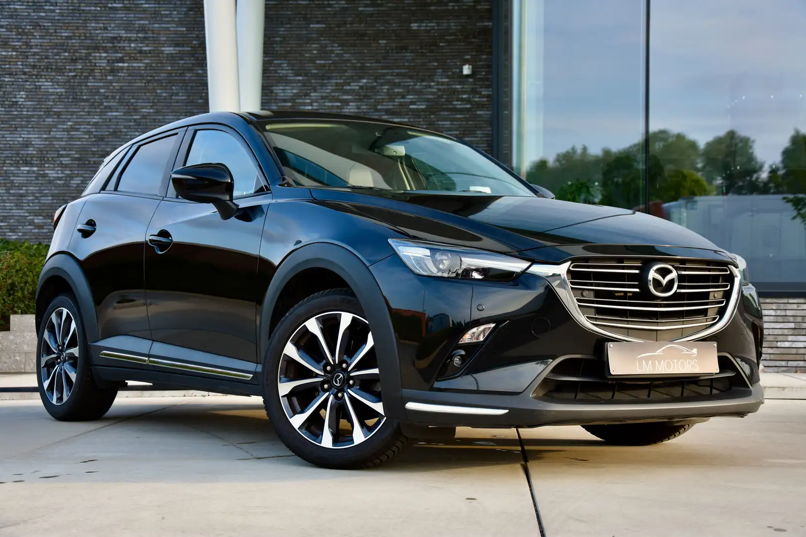 Mazda CX-3 CX-3 SKYACTIV **HAKONE** HUD **ZETELVERWARMING Zwart - 1