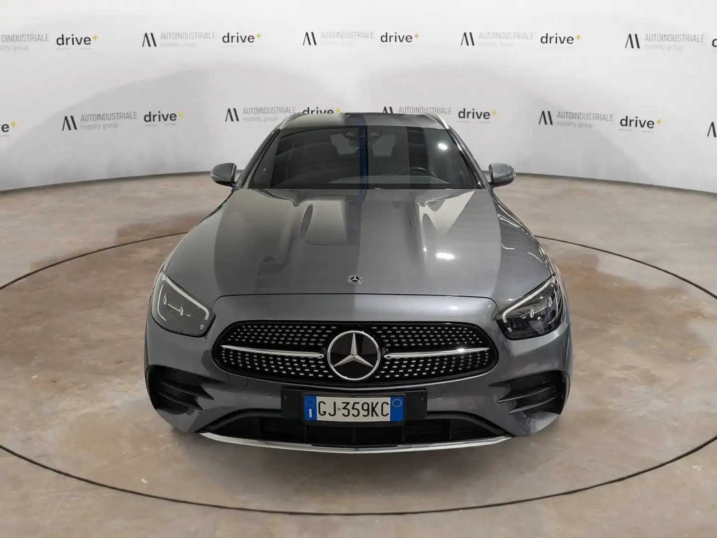 Mercedes-Benz E 300 300 e SW PHEV PREMIUM AUTOMATIC Grigio - 2