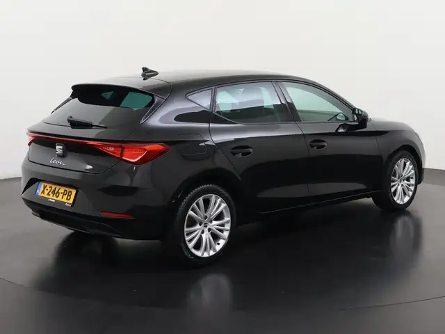 SEAT Leon view 5