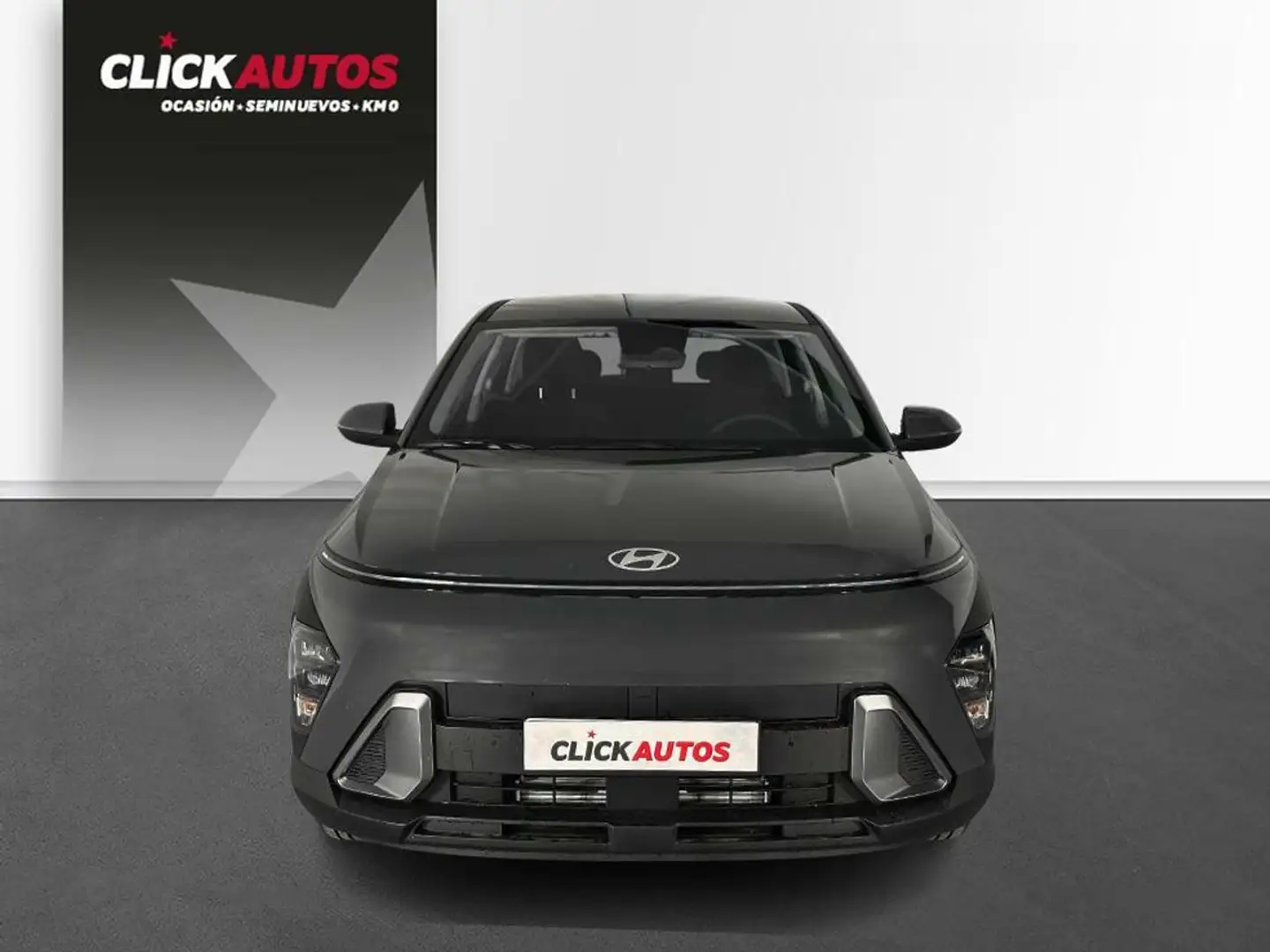 Hyundai KONA 1.0 TGDI Maxx 4x2 Gris - 2