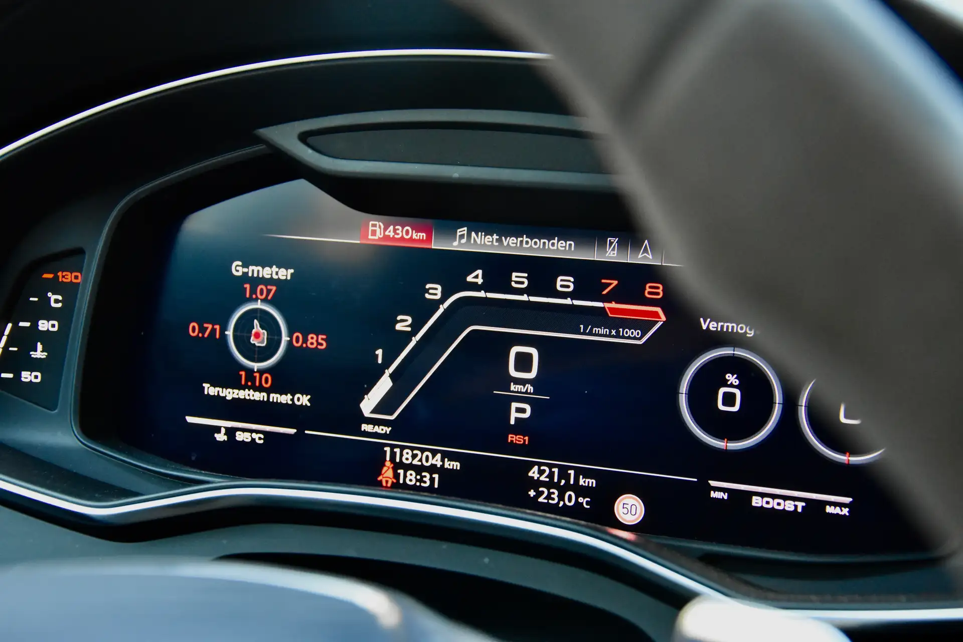 Audi RS6 4.0 TFSI 2020 회색 사진 2