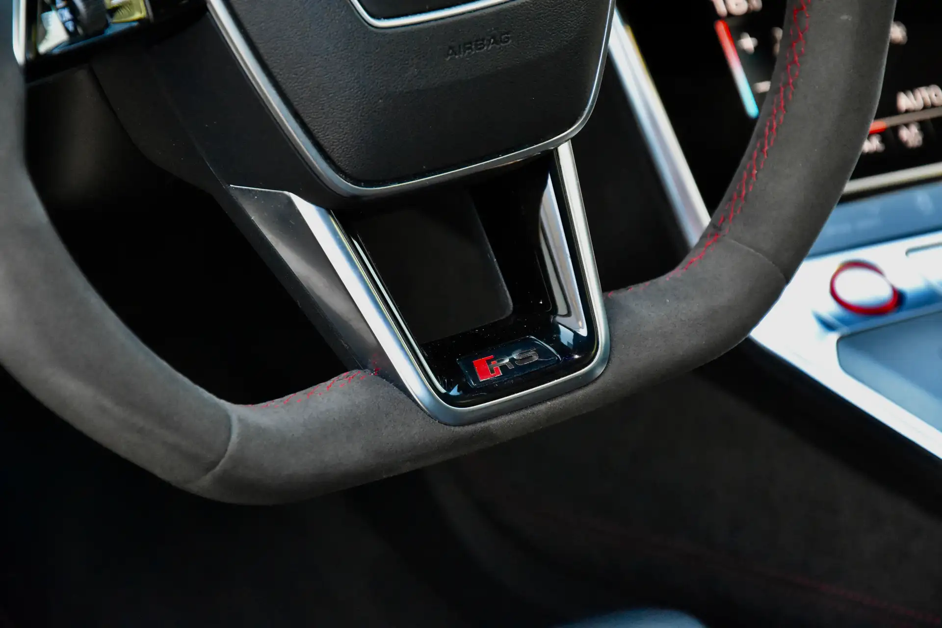 Audi RS6 4.0 TFSI 2020 회색 사진 7