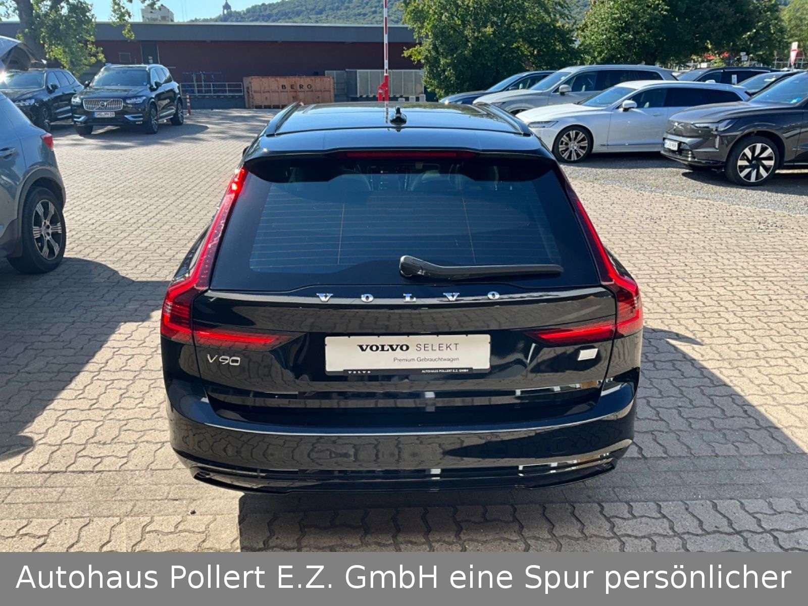 Volvo V90