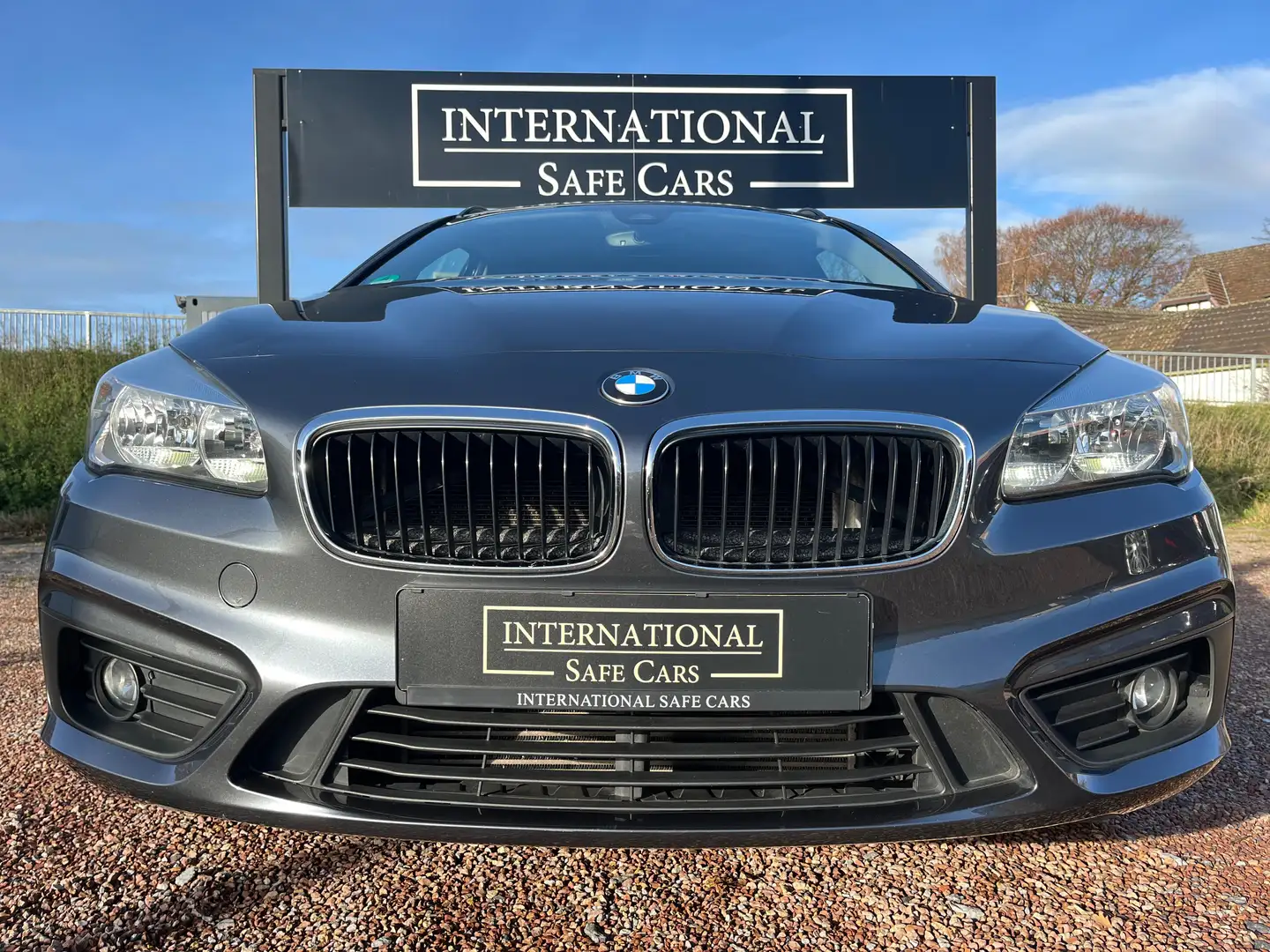 BMW 218 i Gran Tourer Automatik 7-Sitzer/2.Hand/Keyless-Go Grau - 2