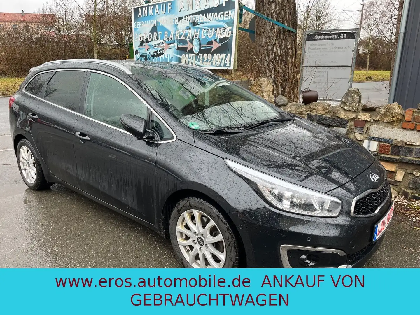 Kia Ceed SW / cee'd SW Schwarz - 1