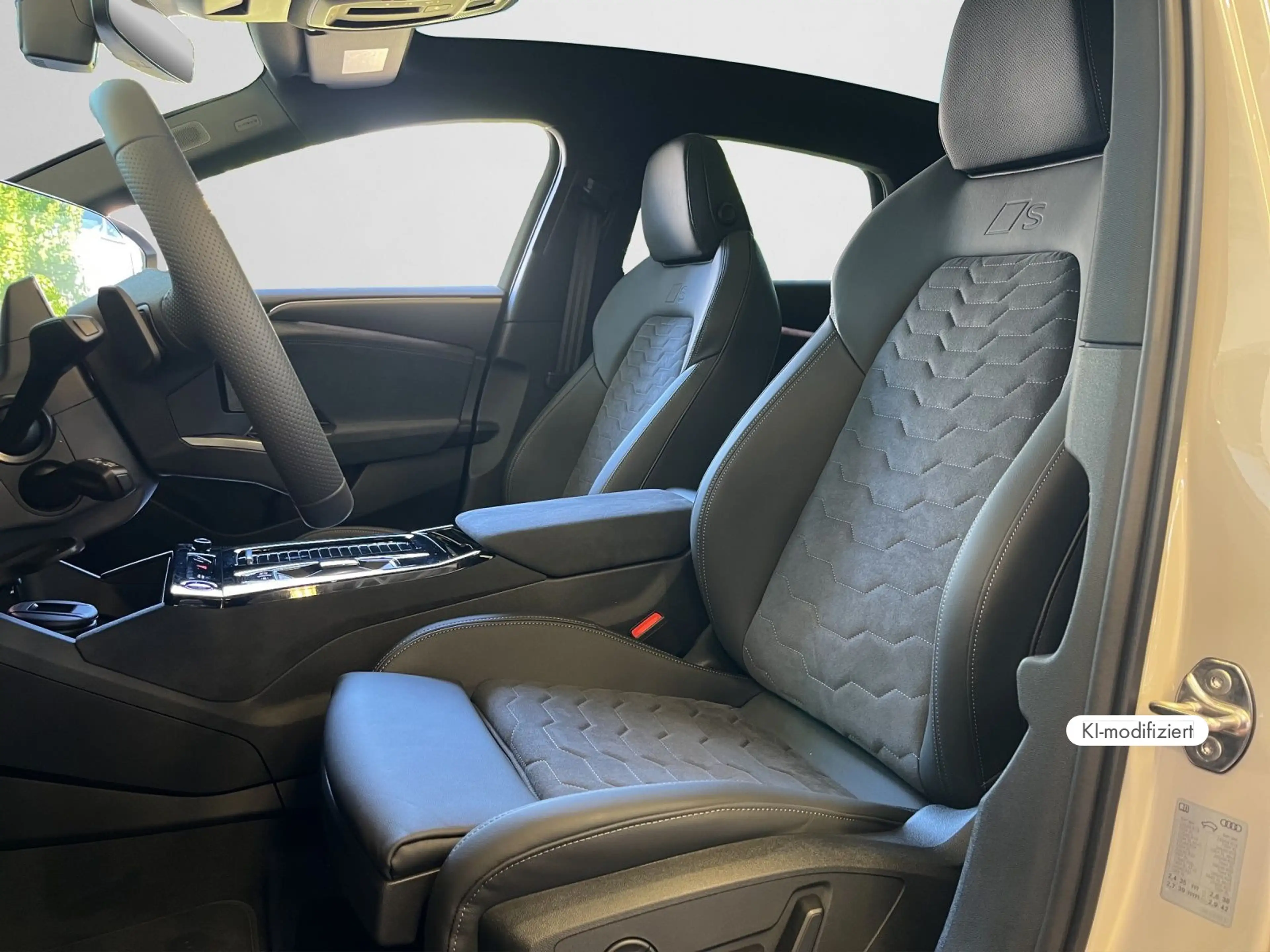 Audi A6 e-tron S line business performance — photo 12