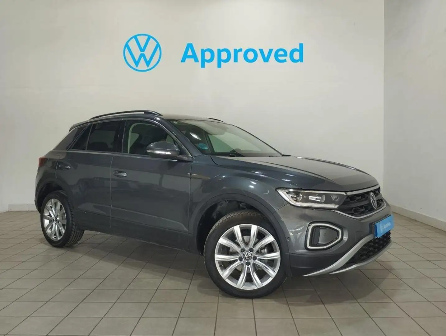 Volkswagen T-Roc 1.5 TSI Más DSG7 110KW Gris - 1
