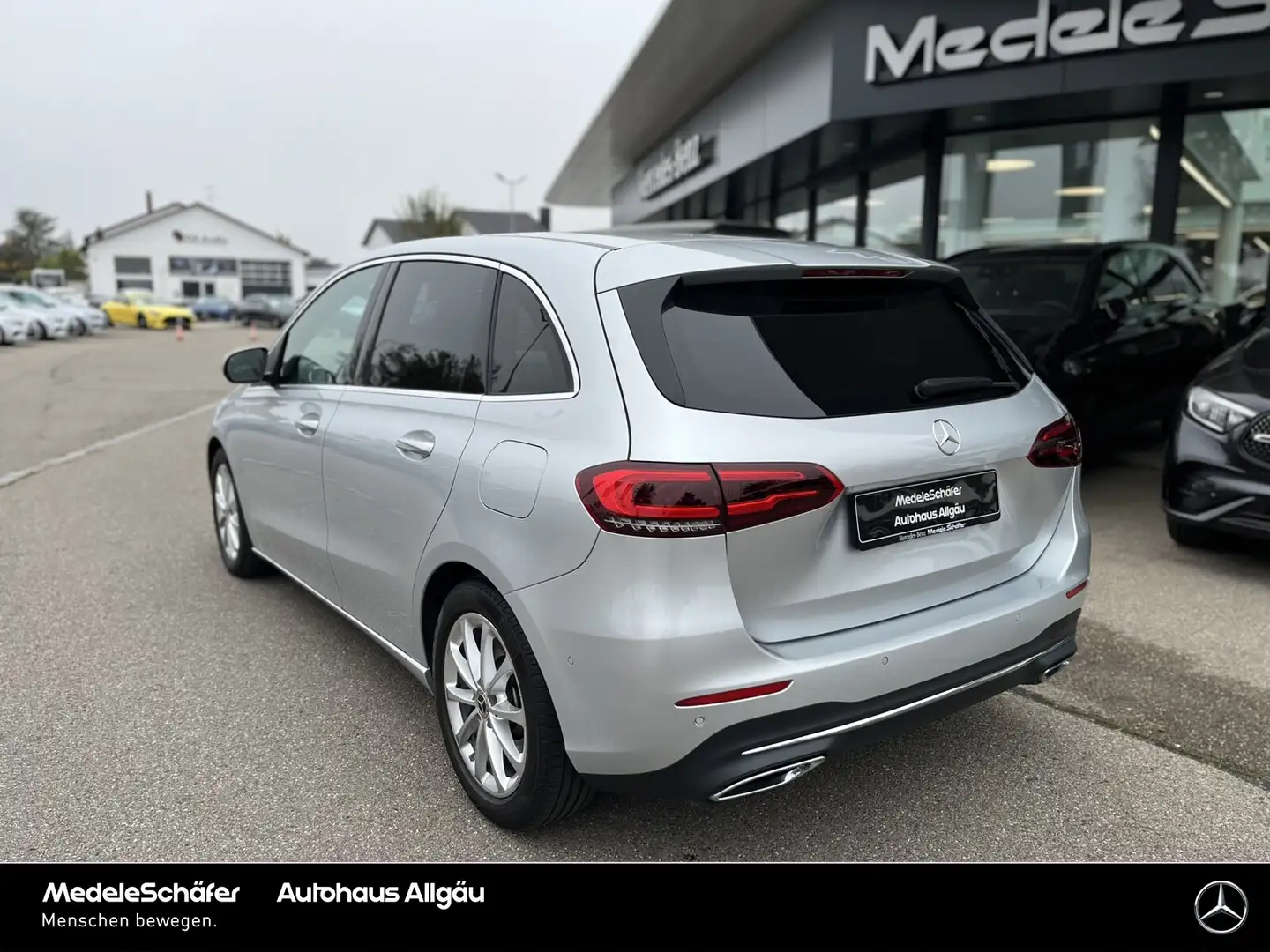 Mercedes-Benz B 250 B 250 Progressive AHK Distr Mem Kam Totw LED Park Silber - 2