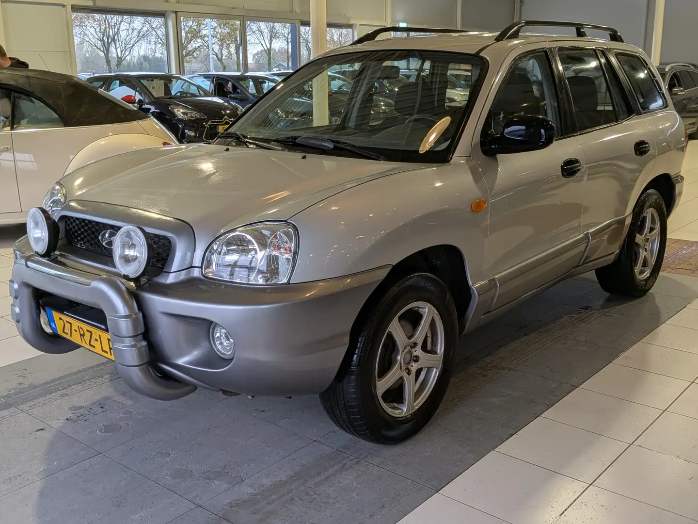 Hyundai SANTA FE 2.4i-16V 4WD Airco, Trekhaak, Stuurbekrachtiging Grau - 2
