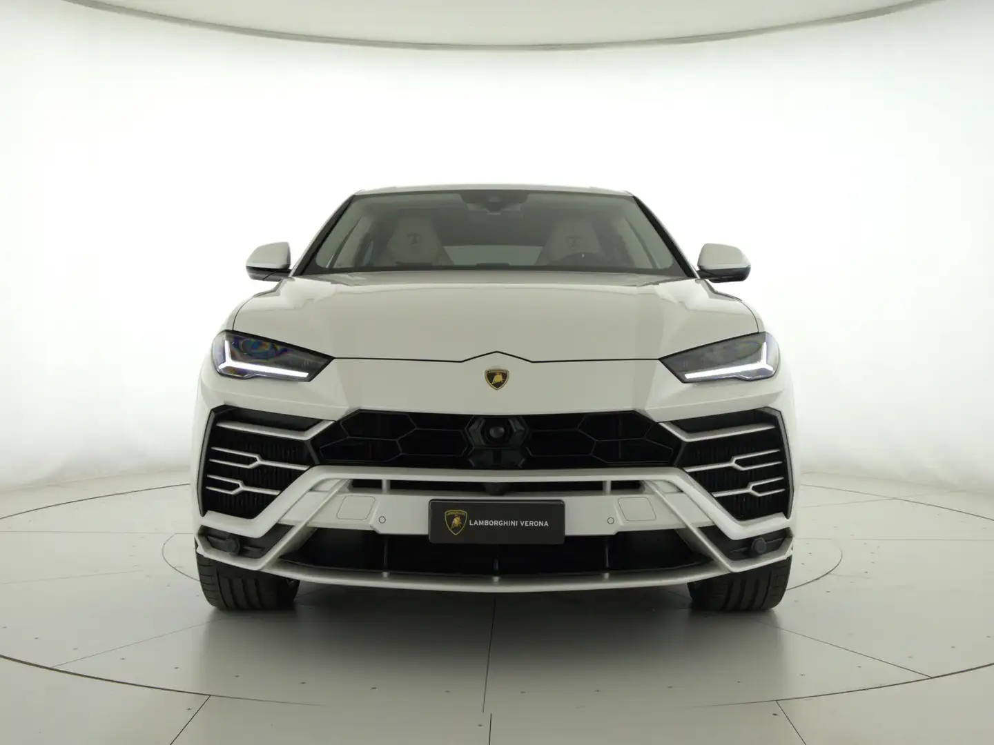 Lamborghini Urus 4.0 v8 auto Bílá - 2